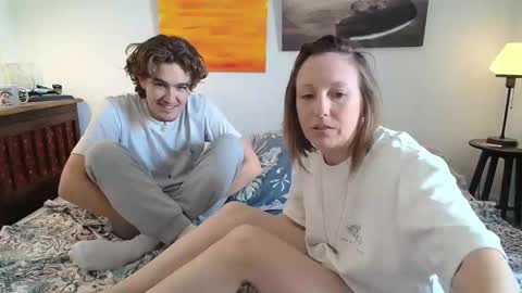 Alice online show from April 14, 1:39 pm