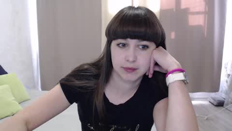 Snapshot of alice_59 chatting on September 9, 1:10 pm alice_59 online show from September 9, 1:10 pm