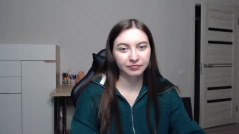Snapshot of alice_________________________ chatting on February 26, 5:17 pm Alice online show from February 26, 5:17 pm