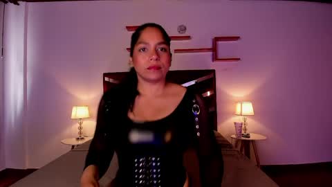 alice_boonet online show from May 3, 6:36 pm