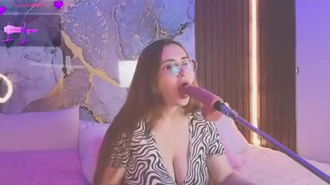 Mey online show from June 27, 2:27 am