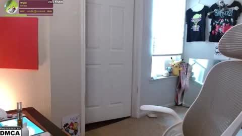 Alice Hatchette online show from February 15, 4:14 pm