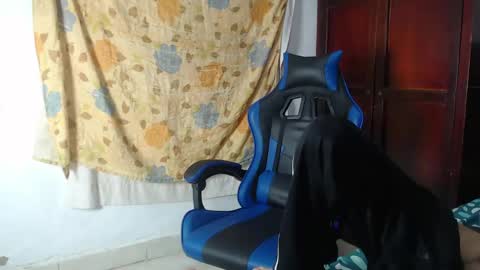 alice online show from May 23, 6:12 pm