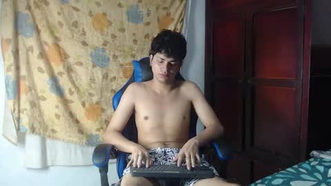alice online show from May 28, 4:48 pm