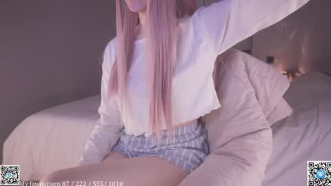 Snapshot of alice_kosmos chatting on March 12, 10:49 pm Alice online show from March 12, 10:49 pm