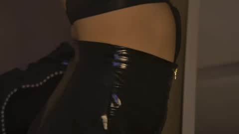 AliceMunro online show from April 8, 7:47 pm