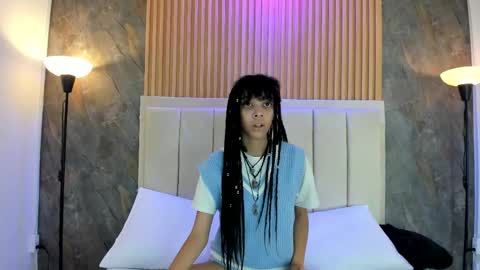 alice_rossi4 online show from May 8, 11:15 am