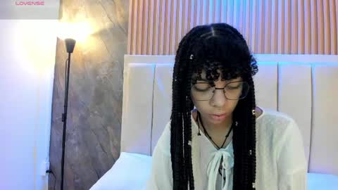 alice_rossi4 online show from May 28, 11:07 am