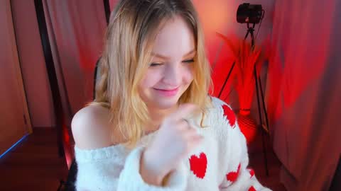 Snapshot of alice_tucci chatting on January 29, 7:43 pm Alice online show from January 29, 7:43 pm