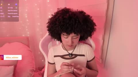 Alice  online show from December 5, 6:15 pm