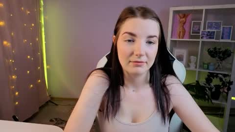 alicechanell online show from April 7, 3:18 am