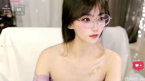 Snapshot of alicechina chatting on July 18, 11:03 am Alice online show from July 18, 11:03 am