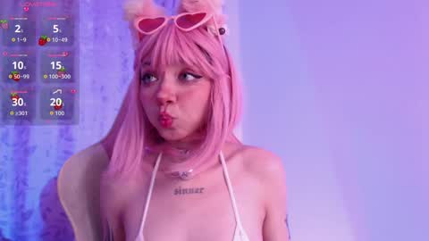 Snapshot of alicedang3r chatting on September 10, 1:49 am Alice online show from September 10, 1:49 am