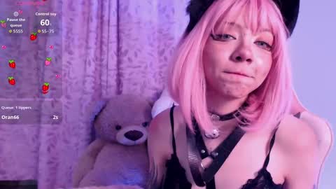 Snapshot of alicedang3r chatting on September 13, 12:54 am Alice online show from September 13, 12:54 am