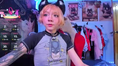 Alice  online show from July 20, 11:40 pm