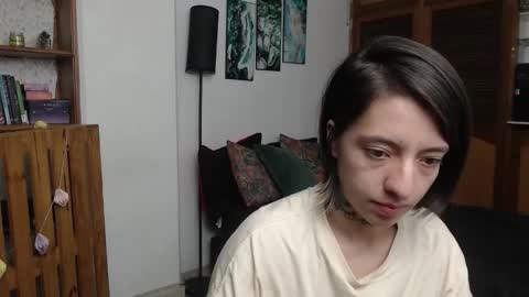 alicee_logan_ online show from February 11, 1:32 am