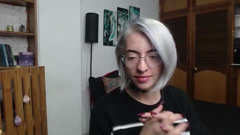 alicee_logan_ online show from February 16, 1:46 am