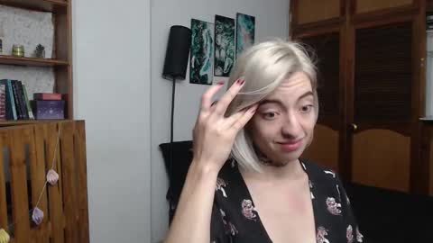 alicee_logan_ online show from March 2, 2:58 am