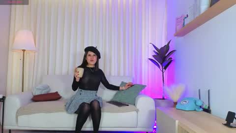 Aleja  online show from May 26, 1:40 pm