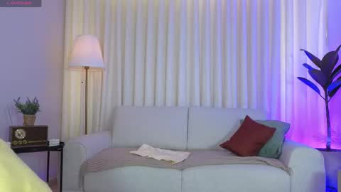 Aleja  online show from May 30, 2:25 pm