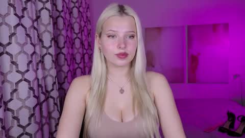 Alice online show from April 2, 7:17 am