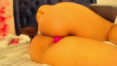 Snapshot of alicehott_05 chatting on January 30, 7:07 am alicehott_05 online show from January 30, 7:07 am