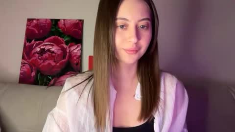 Snapshot of aliceinlustland chatting on April 5, 7:11 pm aliceinlustland online show from April 5, 7:11 pm