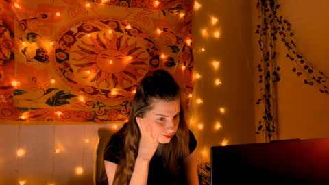 Alice online show from February 5, 5:17 pm