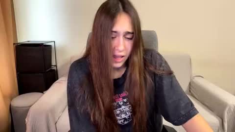 alicekollt online show from November 7, 9:31 am