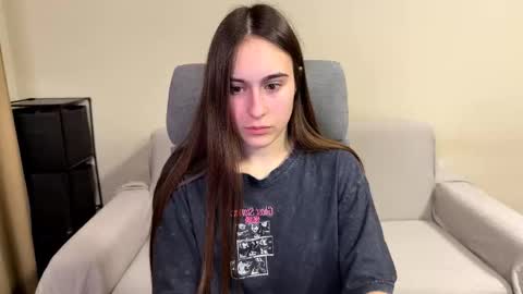 alicekollt online show from March 8, 9:40 pm