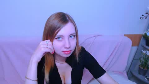 Snapshot of alicemias_ chatting on July 20, 9:56 am Alice online show from July 20, 9:56 am