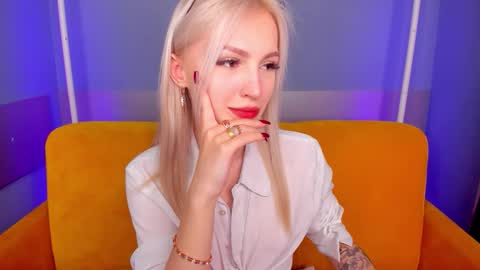 alicemonro online show from November 27, 8:49 am