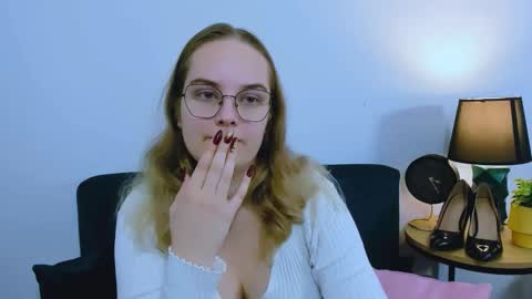 alicesensitive online show from November 21, 12:48 pm