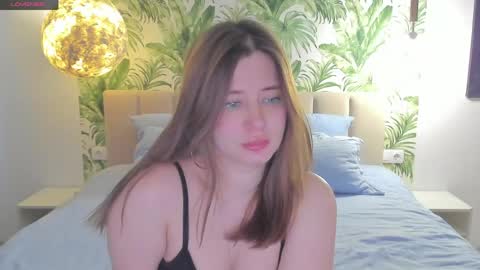 Alice online show from May 7, 3:06 pm