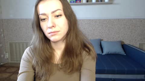 Alice online show from December 10, 6:06 pm