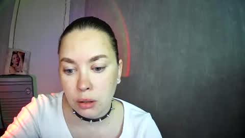 AlicexFresh online show from May 31, 5:48 am
