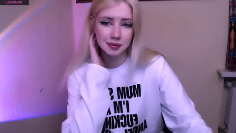 Alice online show from February 22, 8:57 am