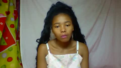 alicia9794 online show from May 11, 5:10 pm