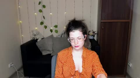 Alicia online show from January 26, 9:29 am