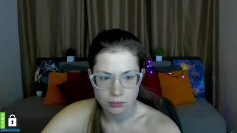 Alicia online show from January 31, 1:43 am