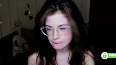 Alicia online show from February 18, 9:42 pm