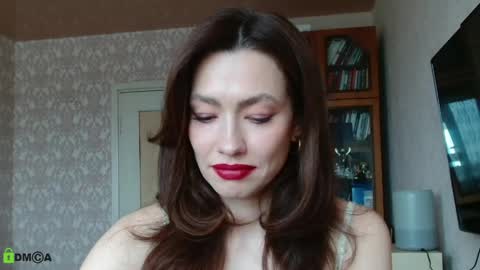 Alicia online show from May 13, 6:55 am