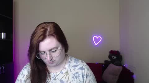 Alicia online show from April 16, 11:22 am