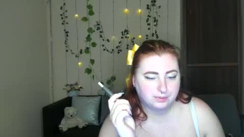 Alicia online show from May 22, 11:27 am