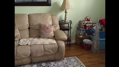 Alicia deHart  Help me reach 1000 Followers. Its FREE online show from February 16, 9:33 pm