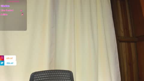 aliciakozlov online show from March 26, 8:14 pm