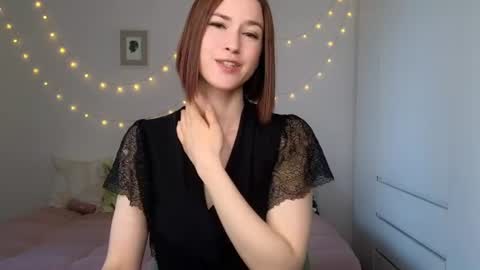 Snapshot of alicianoveli chatting on June 24, 4:22 am alicianoveli online show from June 24, 4:22 am