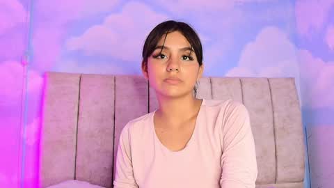 Aliclark online show from April 11, 7:07 pm