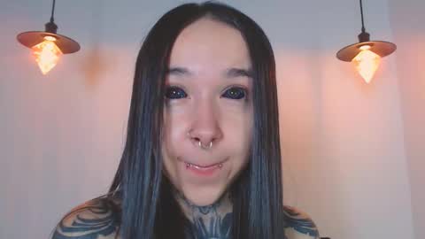    online show from March 21, 2:05 am