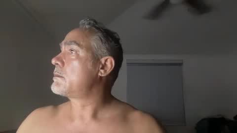 Snapshot of alientv chatting on October 29, 7:10 am alientv online show from October 29, 7:10 am